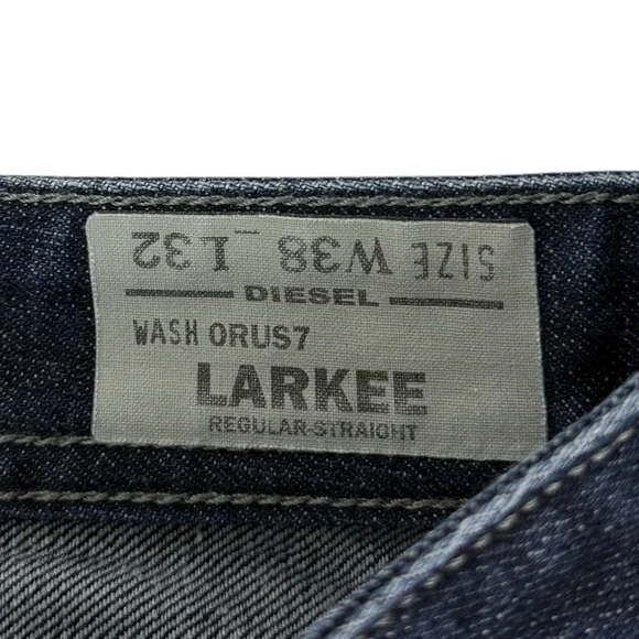DIESEL Mens 38 X 32 Jeans Larkee Wash 0RUS7 Blue Regular Straight 100% Cotton
